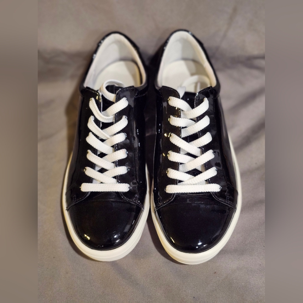 Ecco Women's Black Patent Sneakers with White Soles